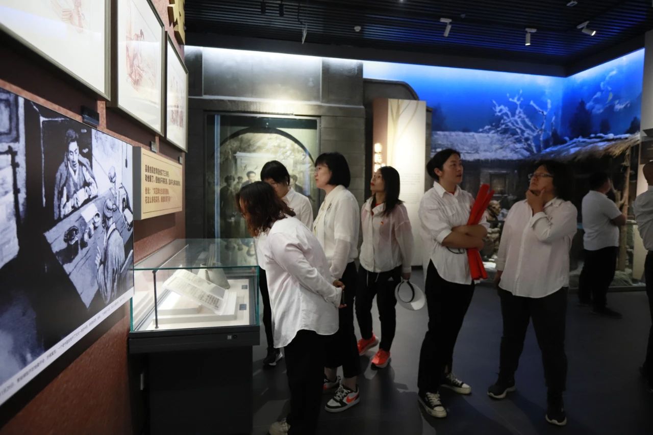 砥礪初心使命，汲取奮進力量丨花花牛乳業(yè)集團黨委組織開展學(xué)習(xí)“焦裕祿精神”主題黨日活動