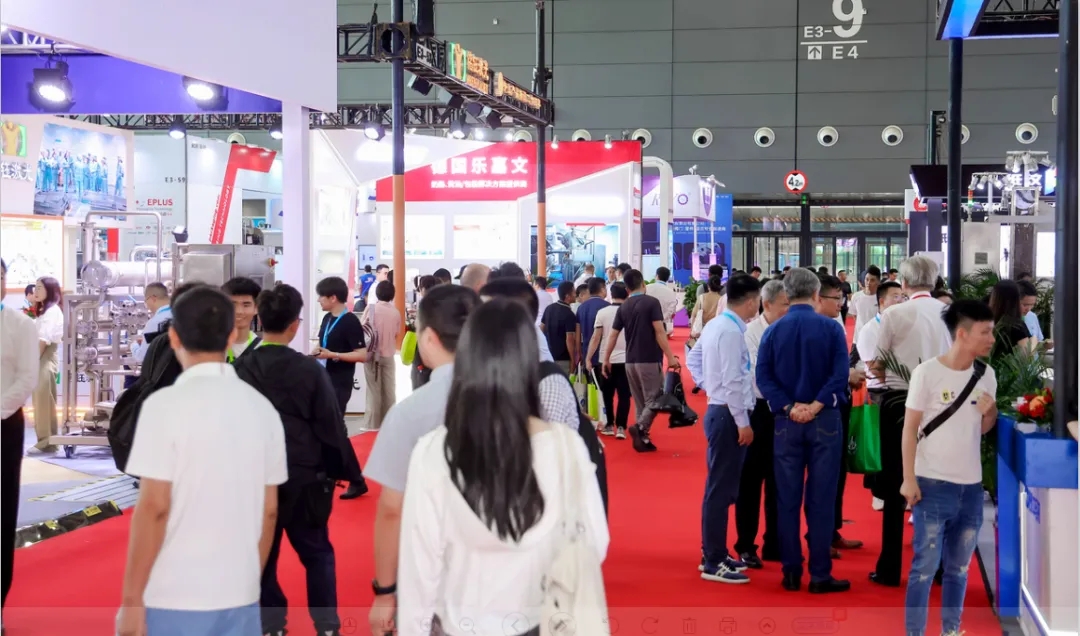 花花牛乳業(yè)集團黨委書記、董事長唐洪峰一行參加中國乳制品工業(yè)協(xié)會第三十次年會暨2024中國（國際）乳業(yè)技術博覽會