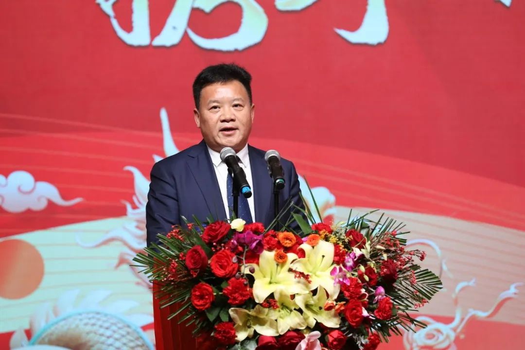 花花牛乳業(yè)30周年暨2024年客戶大會圓滿召開！