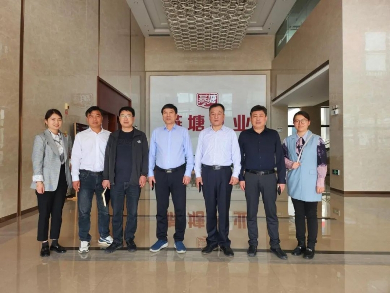 交流促提升 互動謀發(fā)展｜花花牛乳業(yè)集團(tuán)總裁楊永帶隊分別赴廣東燕塘乳業(yè)及越秀風(fēng)行乳業(yè)參觀交流