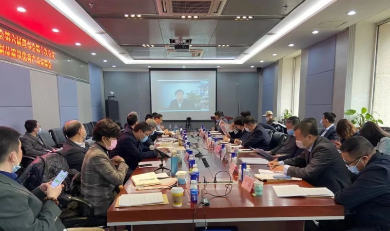 榮膺乳業(yè)三大金獎，花花牛以產(chǎn)業(yè)融合發(fā)展推進奶業(yè)高質(zhì)量發(fā)展